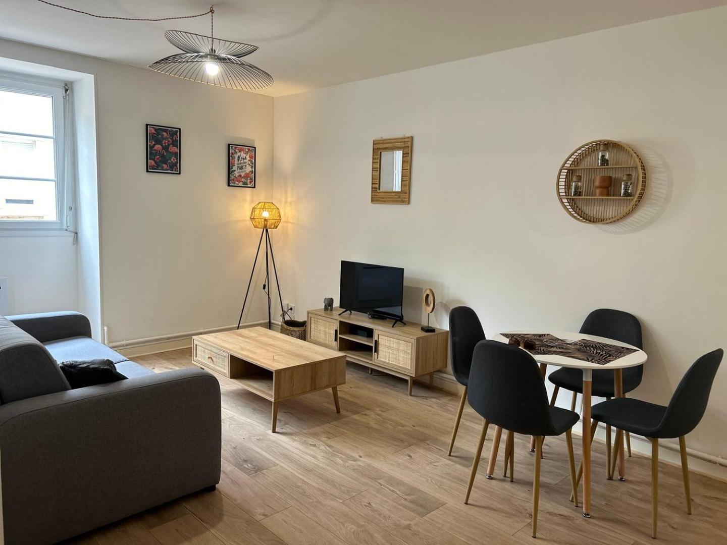 Les Carmelites : A 5 Min A Pied De La Gare Appartement Poitiers